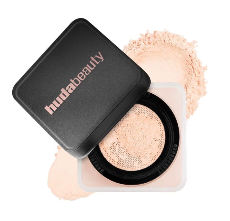 Easy Bake Blurring Loose Baking & Setting Powder Huda Beauty