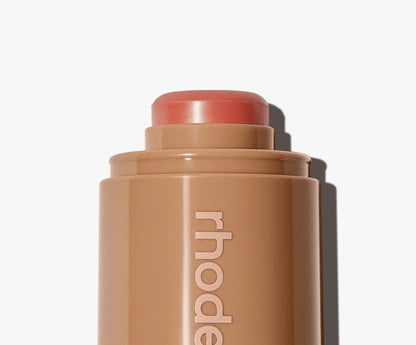 RHODE | pocket blush THE NATURAL FLUSH