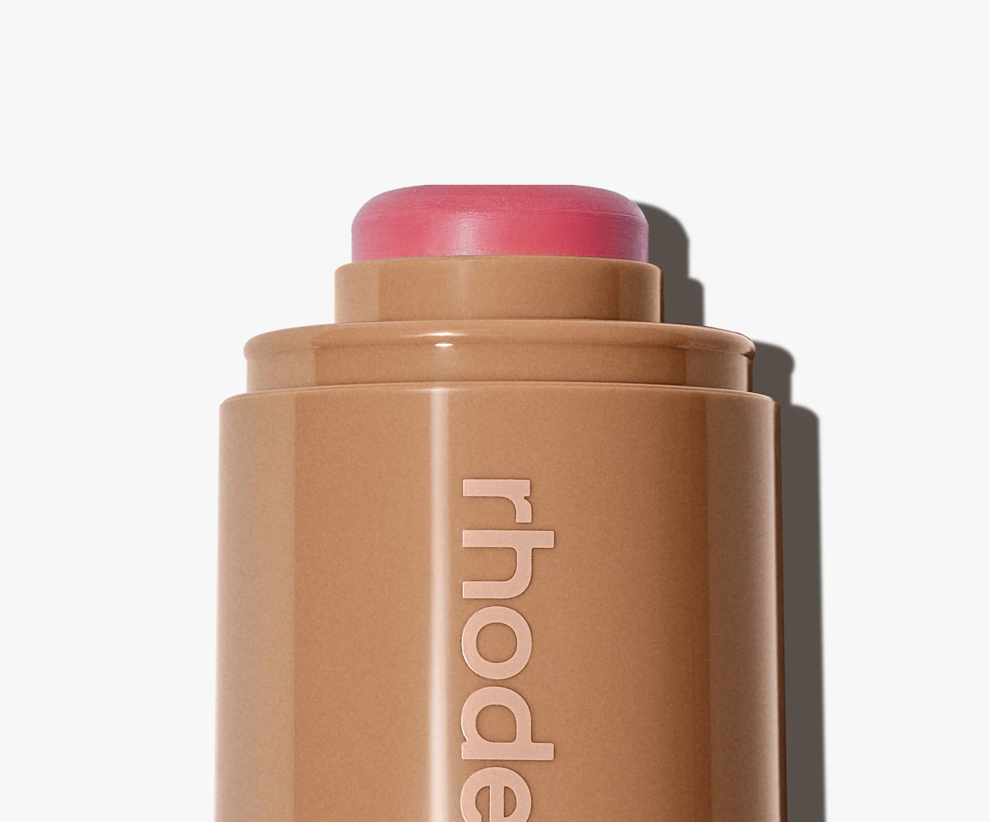 RHODE | pocket blush THE NATURAL FLUSH