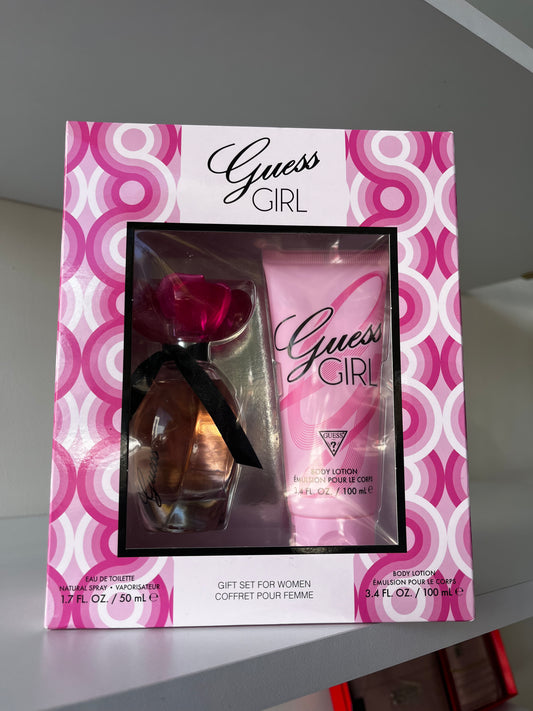 Set de perfume y loción en crema de Guess girl