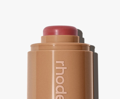 RHODE | pocket blush THE NATURAL FLUSH